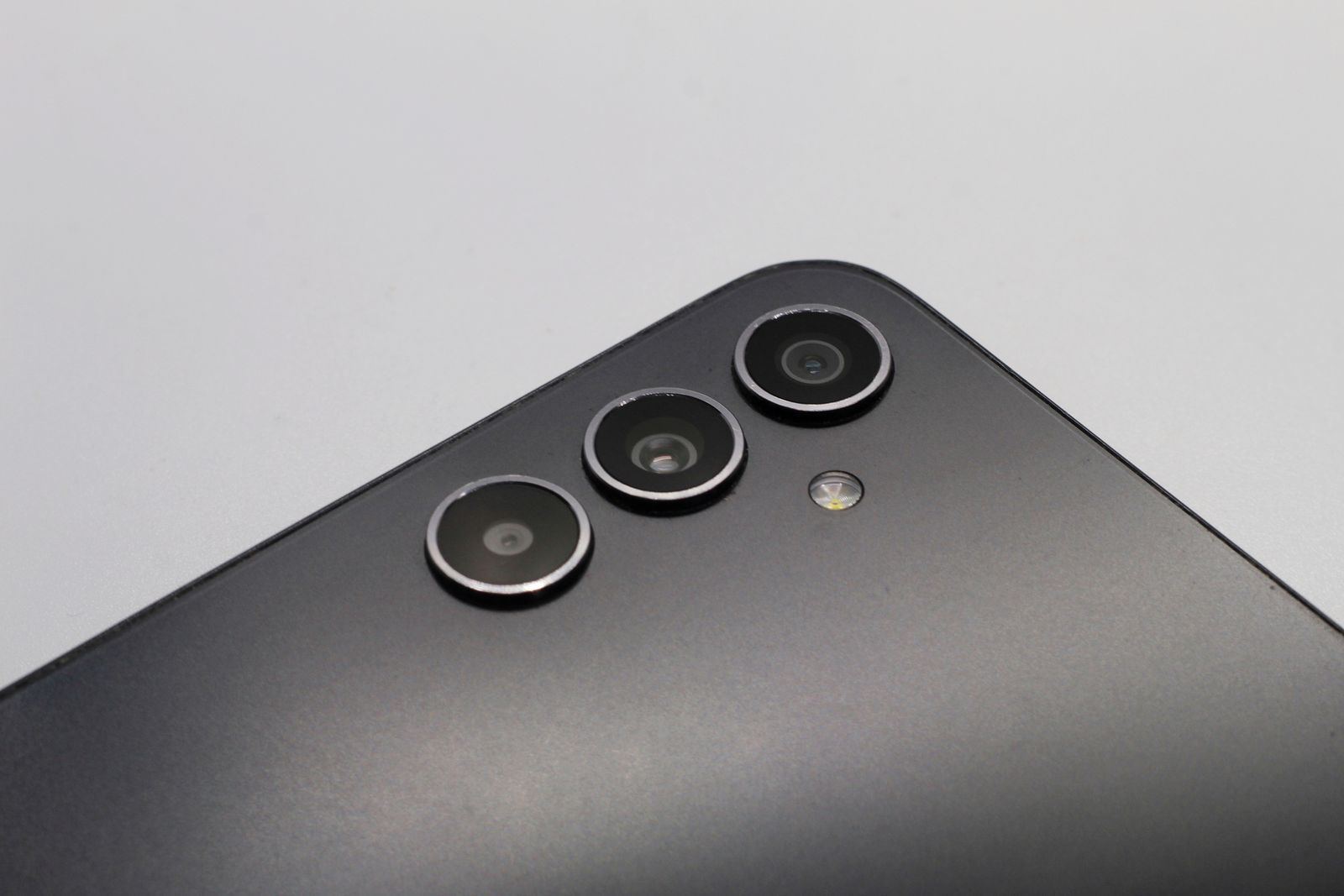 auのおすすめハイエンド Galaxy S26 折りたたみ Xperia